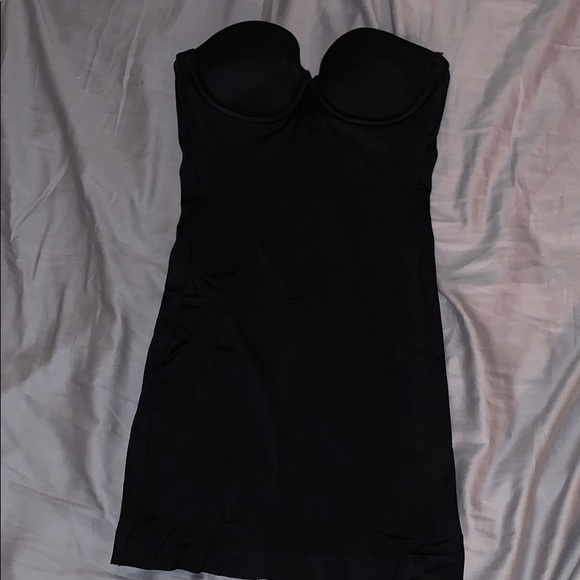 Victoria’s Secret black fitted shapewear 🖤 - Picture 3 of 3